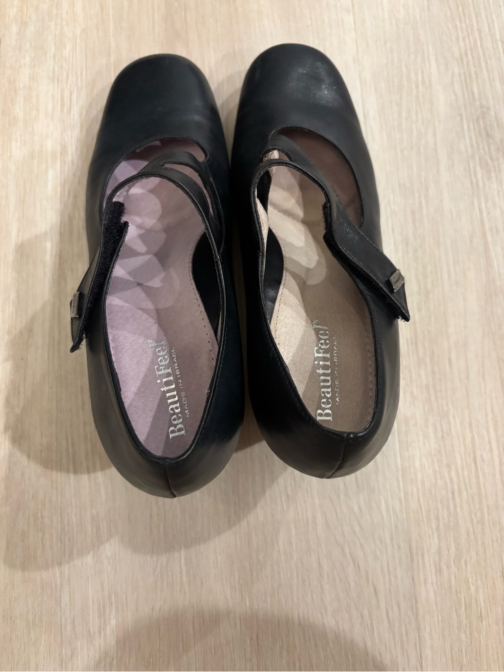 BeautiFeel Women's Black Mary Jane Leather Shoes - Picture 3 of 6